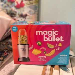 BRAND NEW— MAGIC BULLET BLENDER